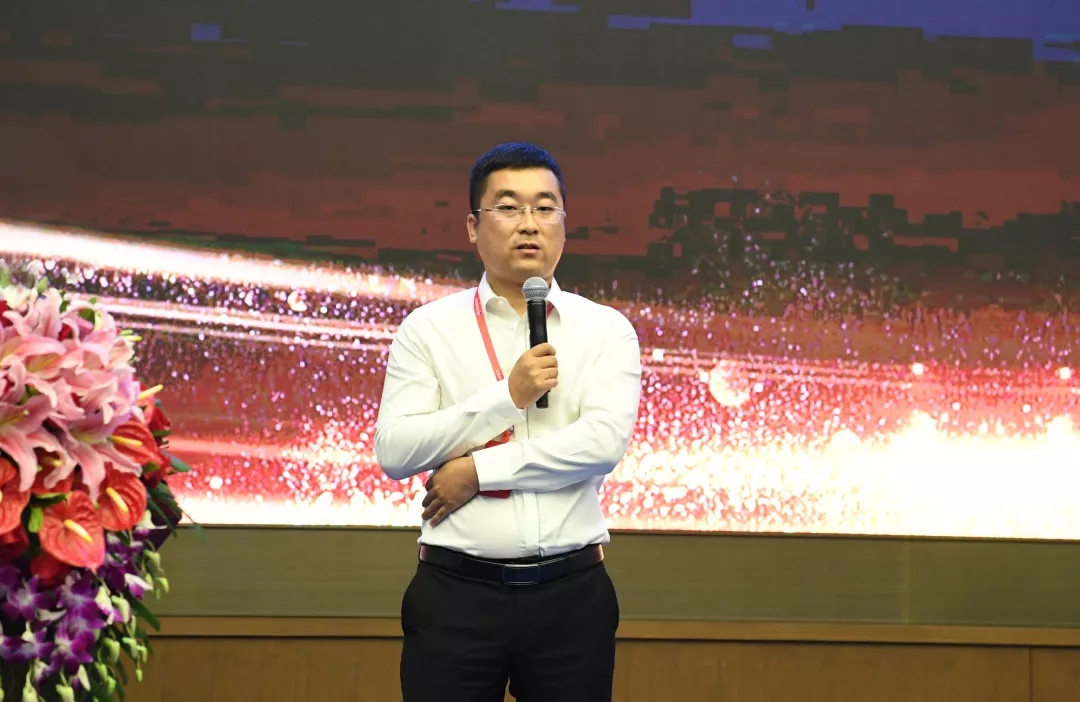 蔚藍(lán)人物02  東旭藍(lán)天楊志文，電站守護(hù)者