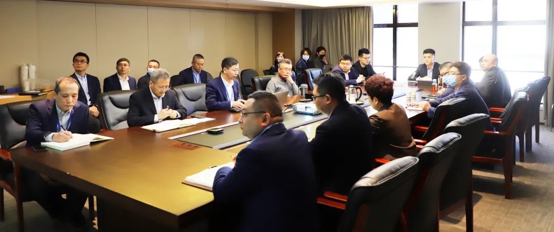 會(huì)議現(xiàn)場.jpeg 會(huì)議現(xiàn)場.jpeg